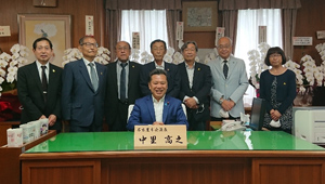 名古屋市議会 新議長へ挨拶訪問